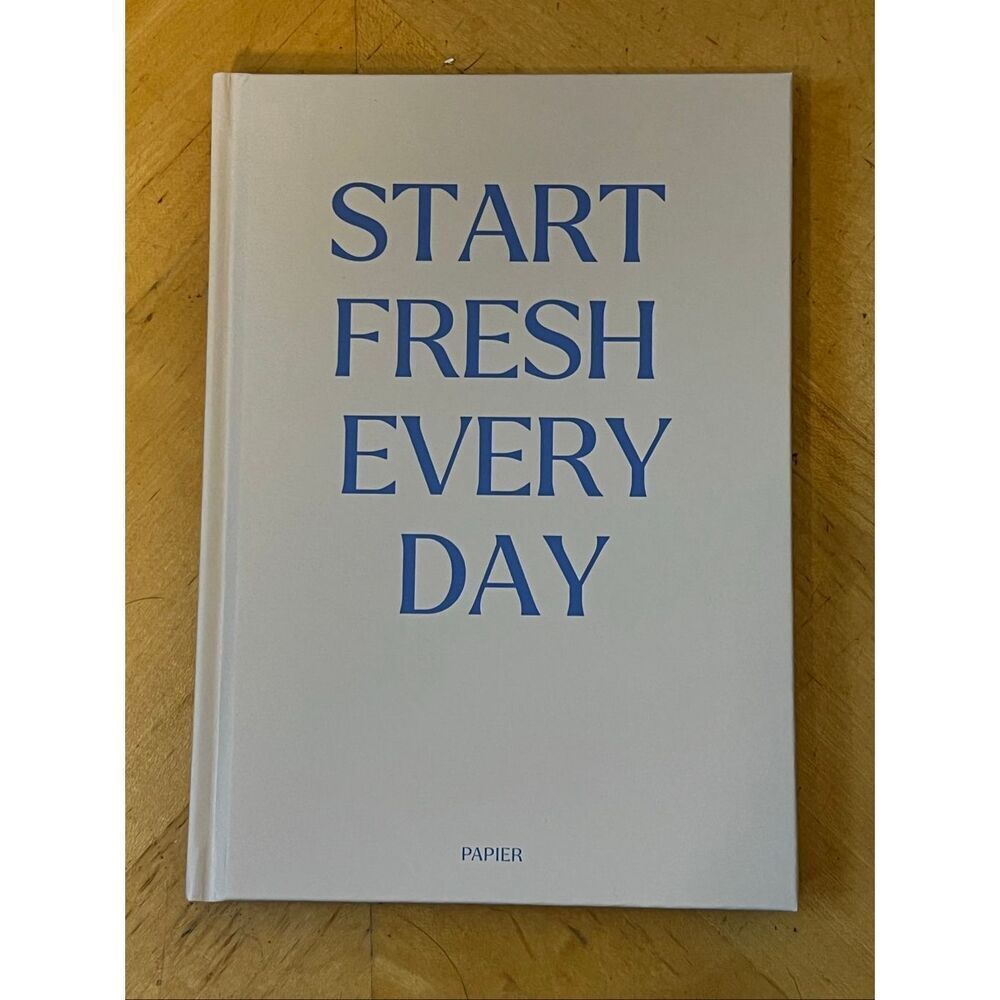 New! Papier Start Fresh Every Day Productivity Planner